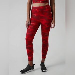(SOLD) Athleta Elation Train Printed 7/8 Tight Red Camo